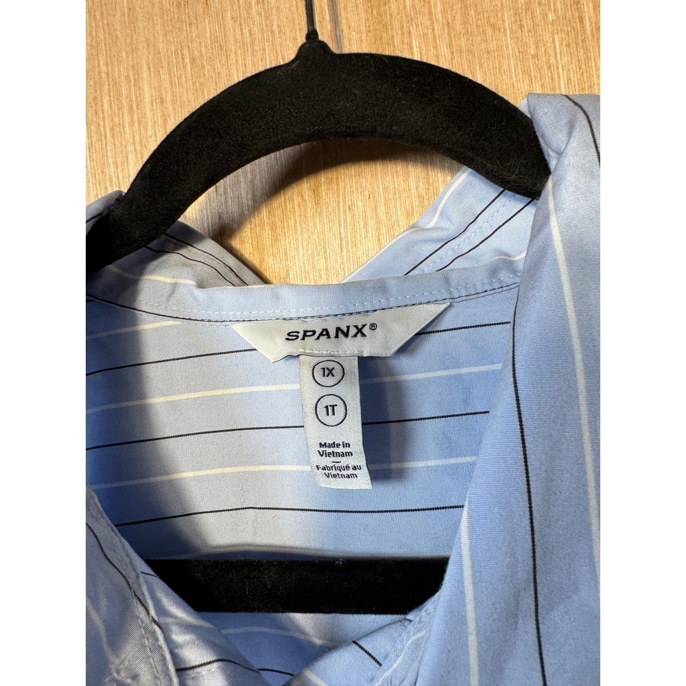 SPANX Womens 1X 1T Striped Cotton Button Down Shirt Blue White Long Sleeve Top - Picture 4 of 6